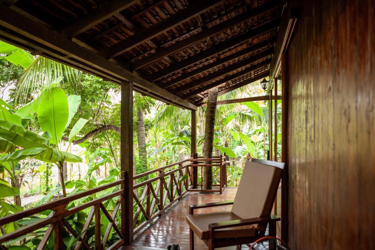 Authentic Khmer Village Resort Siem Reap Esterno foto