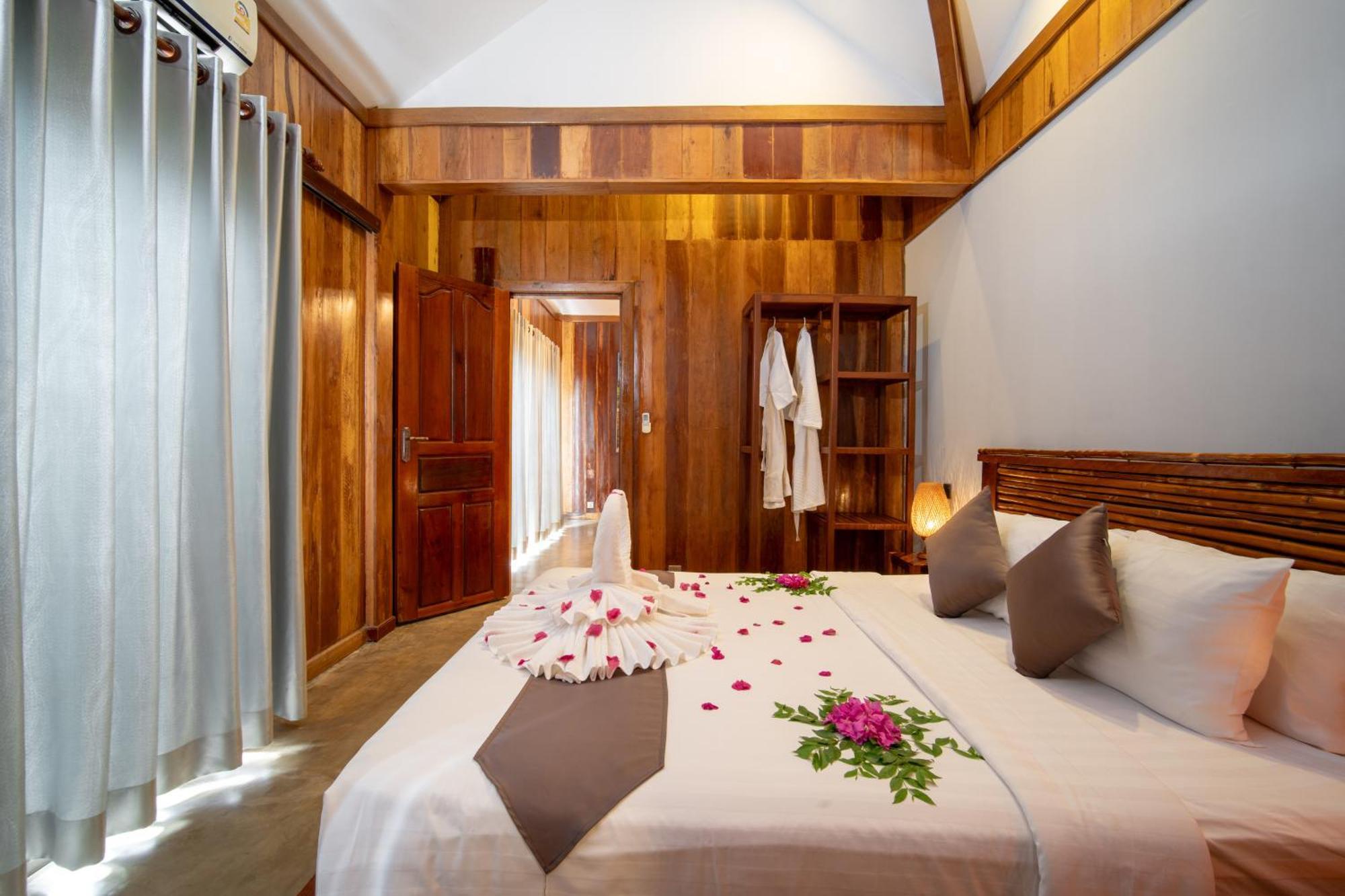 Authentic Khmer Village Resort Siem Reap Esterno foto