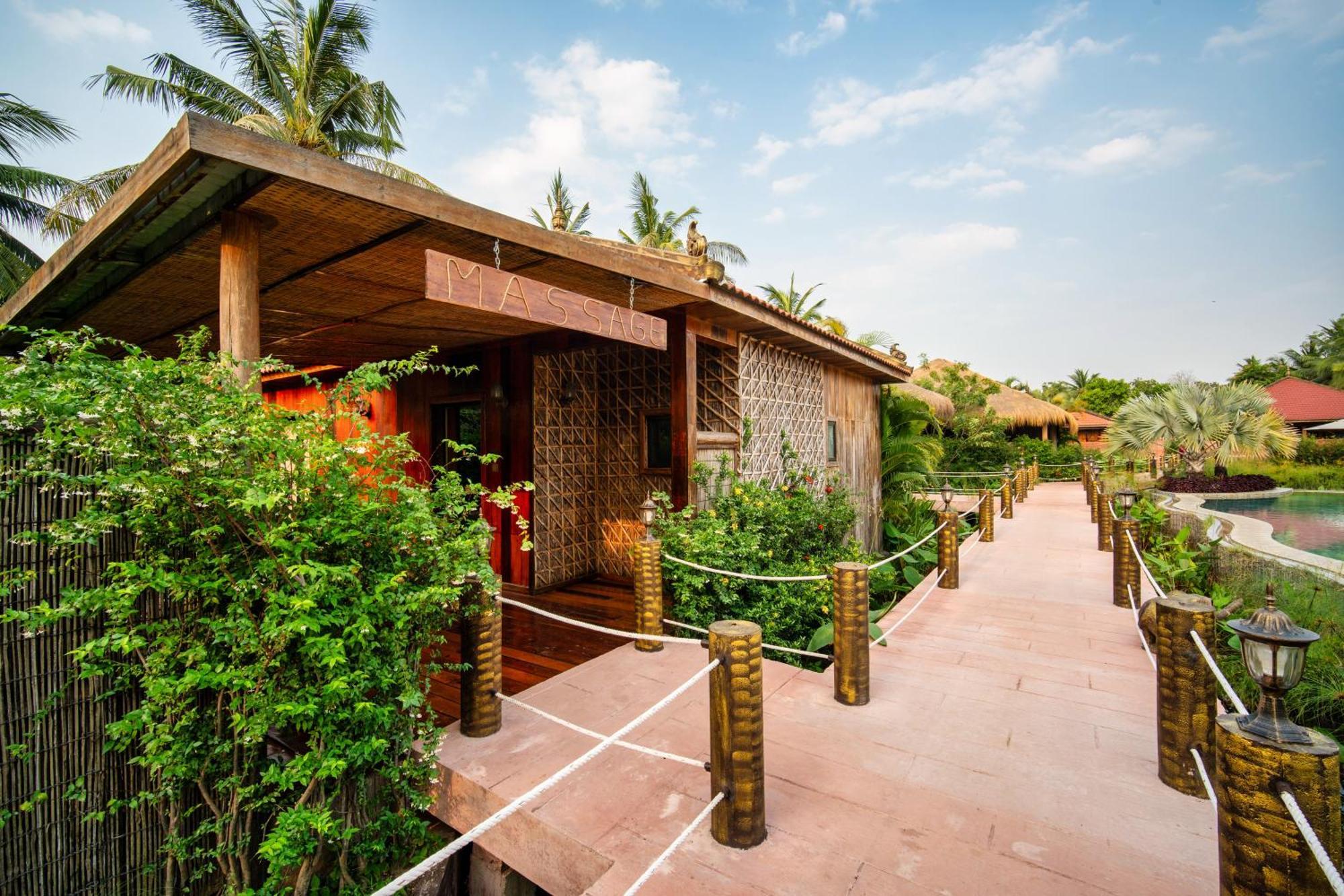 Authentic Khmer Village Resort Siem Reap Esterno foto
